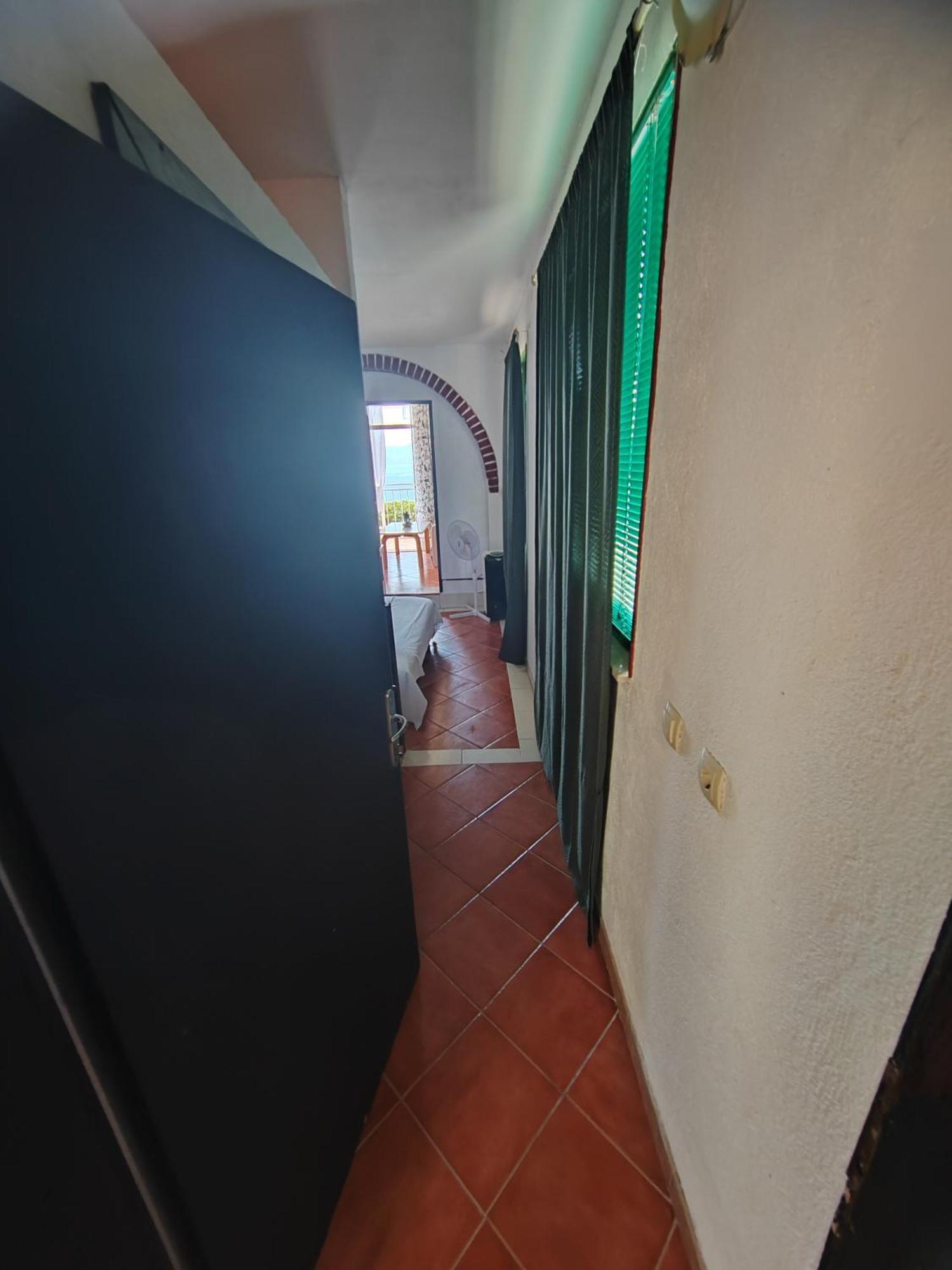 Apartmani Ankora Brist Exterior foto